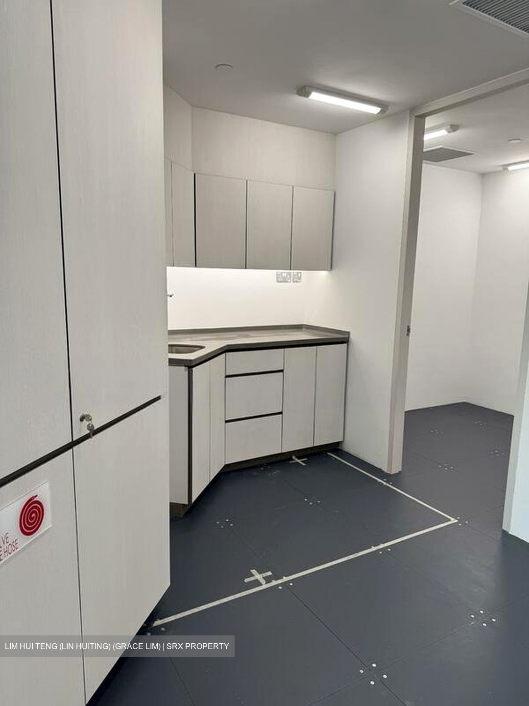 Tanjong Pagar MRT (D1), Office #508888551